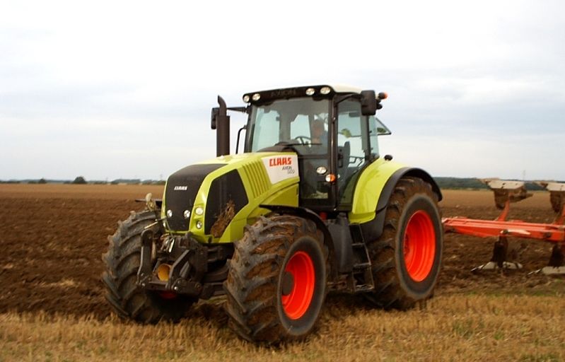 claas_serie_axion_900_a_grande